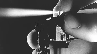 Drei Unternehmen fahren um den am häufigsten verwendeten Laser